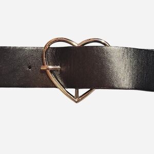 black faux leather belt with heart buckle